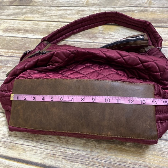 Sol and Selene quilted nylon burgundy Shoulder Tote Bag - Picture 13 of 13